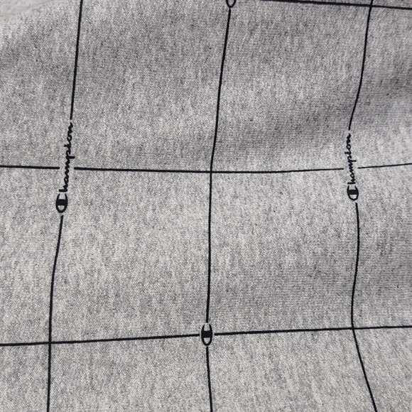 Champion Grey Navy Grid Print Crewneck Sweatshirt Size Medium - Picture 3 of 6